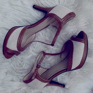 Women’s Nine West T-strap Peep Tow Heels